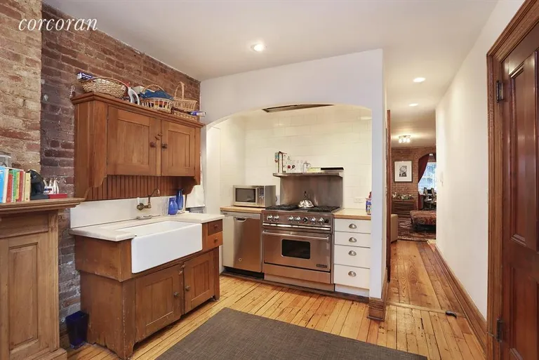 New York City Real Estate | View 157 West 82nd Street, TRIPLEX | Kitchen | View 2