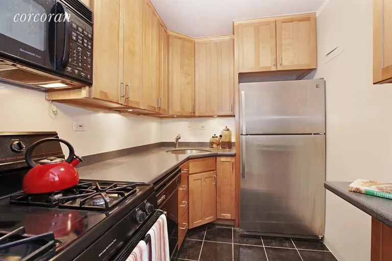 New York City Real Estate | View 15 West 72Nd Street, 9J | Kitchen | View 2