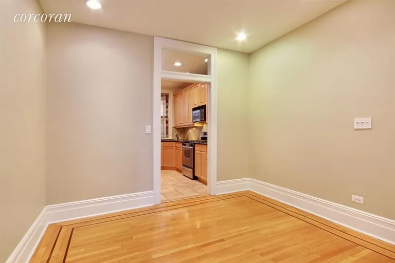 New York City Real Estate | View 215 West 90th Street, 7A | Dining Room | View 2