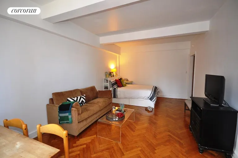 New York City Real Estate | View 25 Monroe Place, 7B | room 1 | View 2