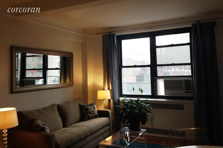 New York City Real Estate | View 200 West 20th Street, 710 | room 2 | View 3