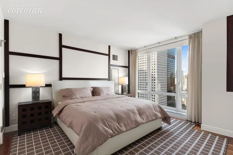 New York City Real Estate | View 250 East 53rd Street, 3202 | 4 | View 4