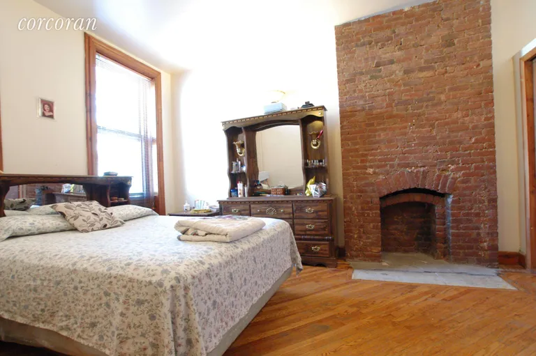 New York City Real Estate | View 162 S Portland Avenue | room 4 | View 5