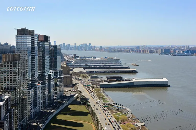 New York City Real Estate | View 200 Riverside Boulevard, 39A | room 1 | View 2