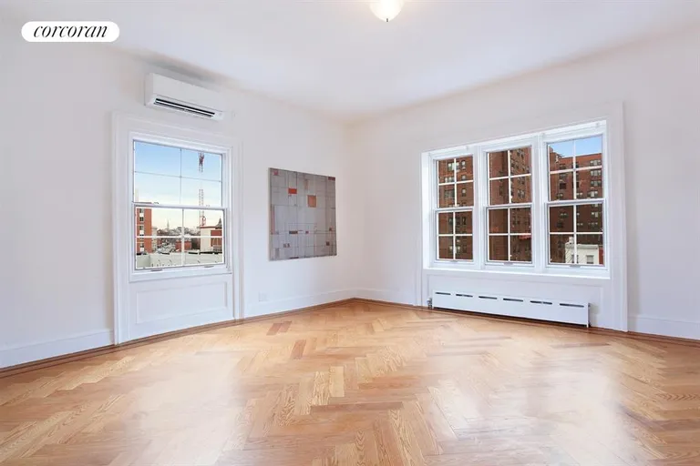 New York City Real Estate | View 158 South Oxford Street, Upper Dup | Bedroom | View 6