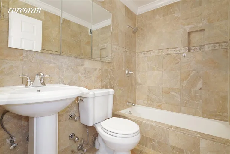 New York City Real Estate | View 301 East 79th Street, 5R | Bathroom | View 3