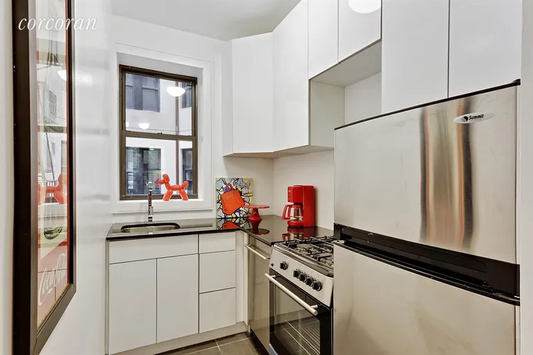 New York City Real Estate | View 68 Thompson Street, 2F | Kitchen | View 4