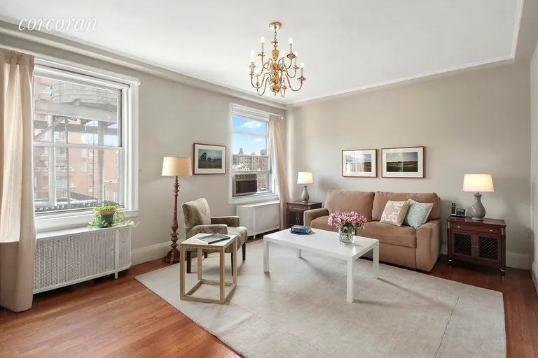 New York City Real Estate | View 1035 Fifth Avenue, 11E | Library or 2nd Bedroom | View 4
