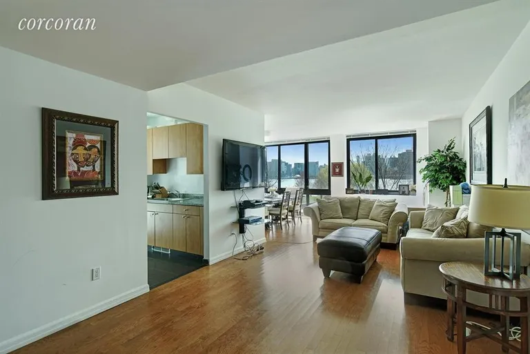 New York City Real Estate | View 4720 Center Boulevard, 204 | 2 Beds, 2 Baths | View 1