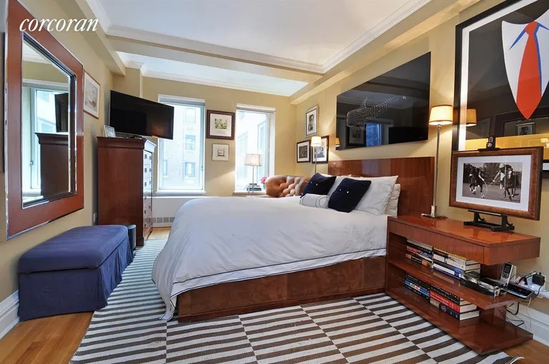 New York City Real Estate | View 502 Park Avenue, 11K | Oversized Bedroom With Walk-In Closet | View 2
