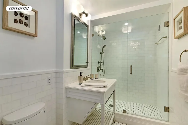 New York City Real Estate | View 530 Park Avenue, 3B | Bathroom | View 4