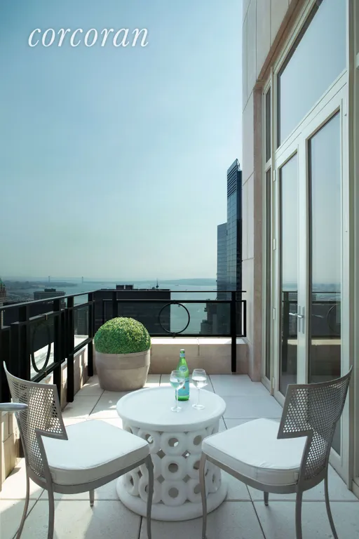 New York City Real Estate | View 30 Park Place, PH77B | room 4 | View 5