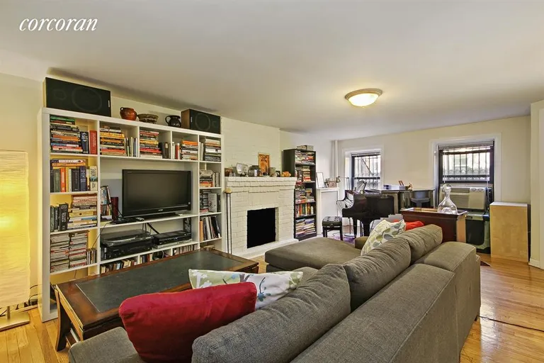 New York City Real Estate | View 100 Prospect Place | Rental Living Room | View 14