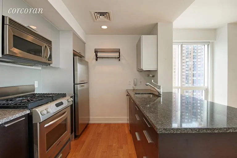 New York City Real Estate | View 350 West 42Nd Street, 28B | room 1 | View 2
