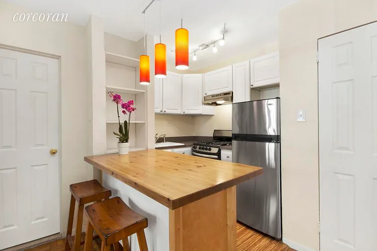 New York City Real Estate | View 100 Overlook Terrace, 33 | 1 Bed, 1 Bath | View 1