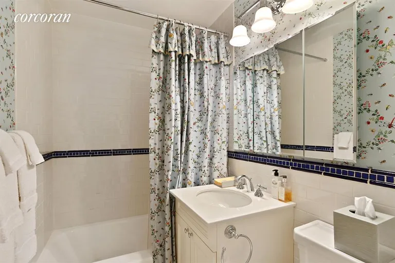 New York City Real Estate | View 115 East 87th Street, 12A | 2nd BA w/white tiles & tub w/shower | View 14