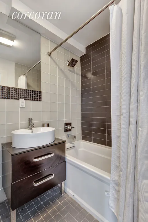 New York City Real Estate | View 33 North Elliott Place, 2 | Guest bathroom | View 4