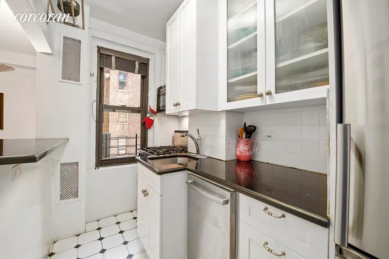 New York City Real Estate | View 235 West End Avenue, 5C | 2 | View 2