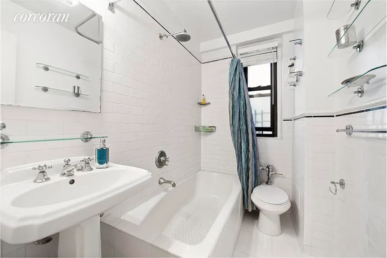 New York City Real Estate | View 235 West End Avenue, 5C | 3 | View 3