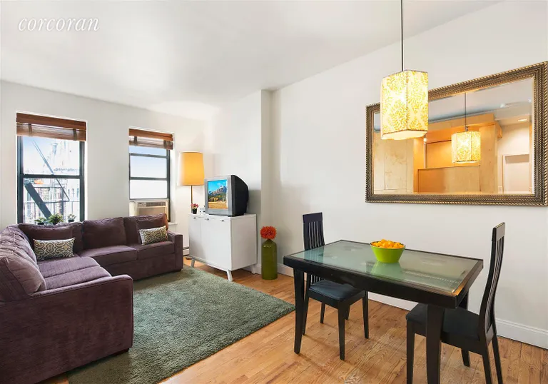 New York City Real Estate | View 412 7th Avenue, 2R | 2 Beds, 1 Bath | View 1