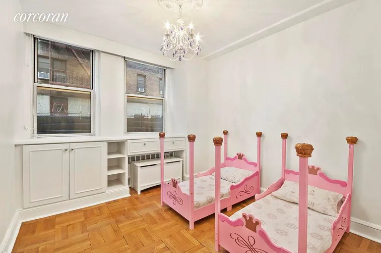New York City Real Estate | View 325 East 79th Street, 1D | 6 | View 6
