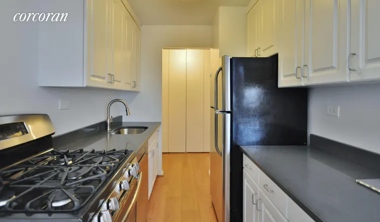 New York City Real Estate | View 1641 Third Avenue, 31C | 1 Bed, 1 Bath | View 1