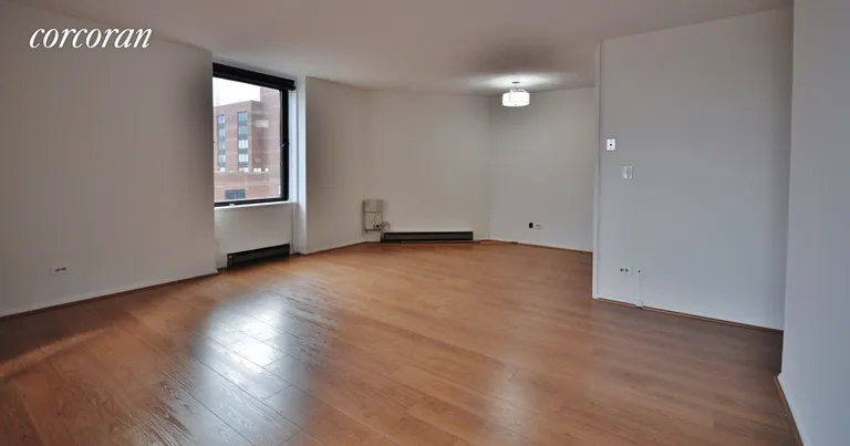 New York City Real Estate | View 1641 Third Avenue, 31C | room 5 | View 6