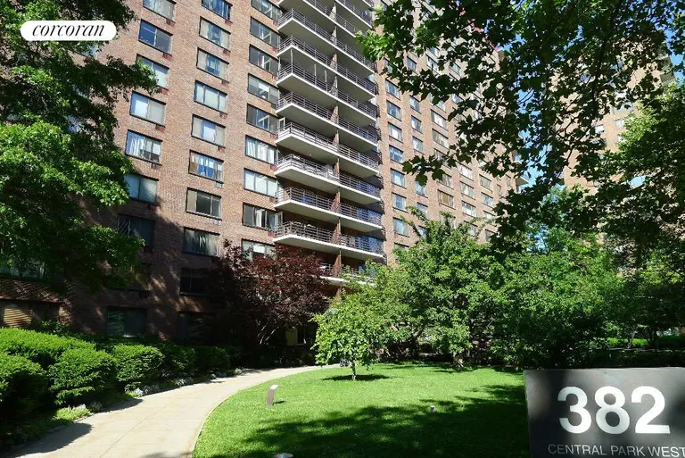 New York City Real Estate | View 382 Central Park West, 19L | Greenery greets you! | View 7