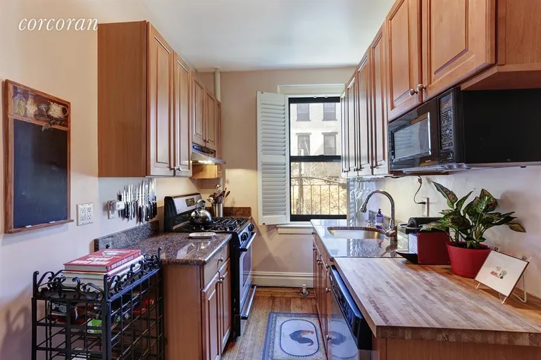 New York City Real Estate | View 225 Lincoln Place, 2E | Kitchen | View 4