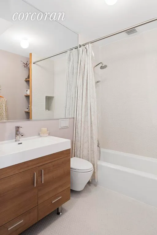 New York City Real Estate | View 157 West 78th Street, 4-5N | Master Bathroom | View 6