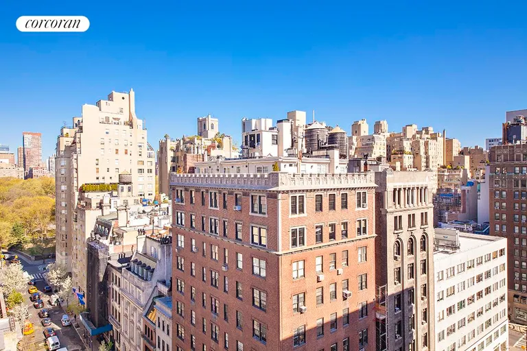 New York City Real Estate | View 40 East 66th Street, PHW-E | room 2 | View 3