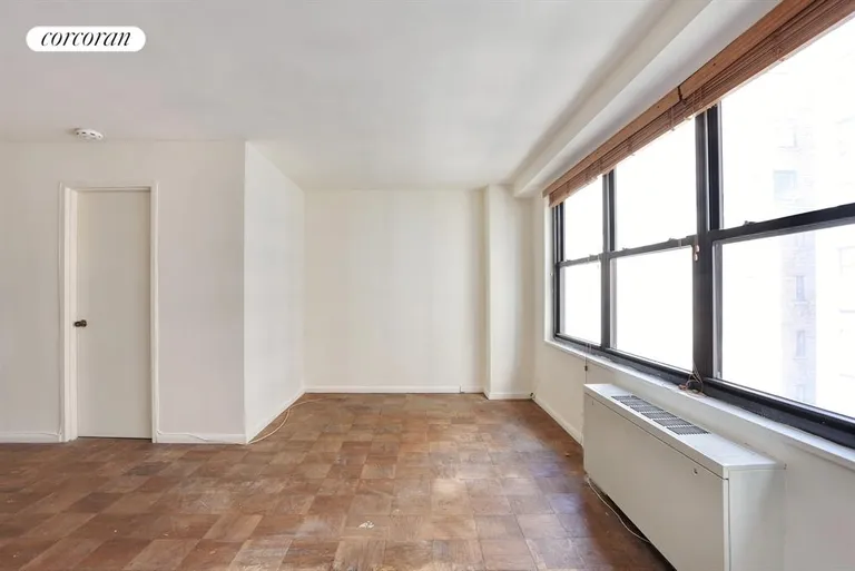 New York City Real Estate | View 225 East 57th Street, 8Q | Location 1 | View 5