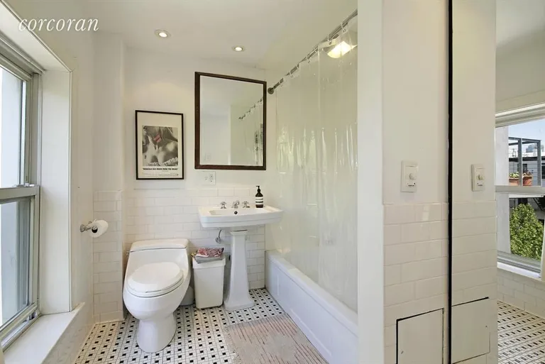 New York City Real Estate | View 178 Clermont Avenue, top floor | Bathroom | View 4