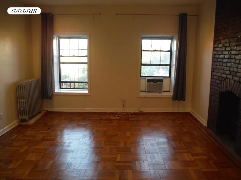 New York City Real Estate | View 162 7th Avenue, C4 | room 2 | View 3