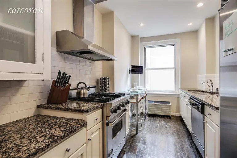 New York City Real Estate | View 120 West 70th Street, 5B | Kitchen | View 3