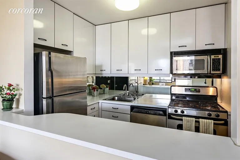 New York City Real Estate | View 255 East 49th Street, 14C | Kitchen | View 4