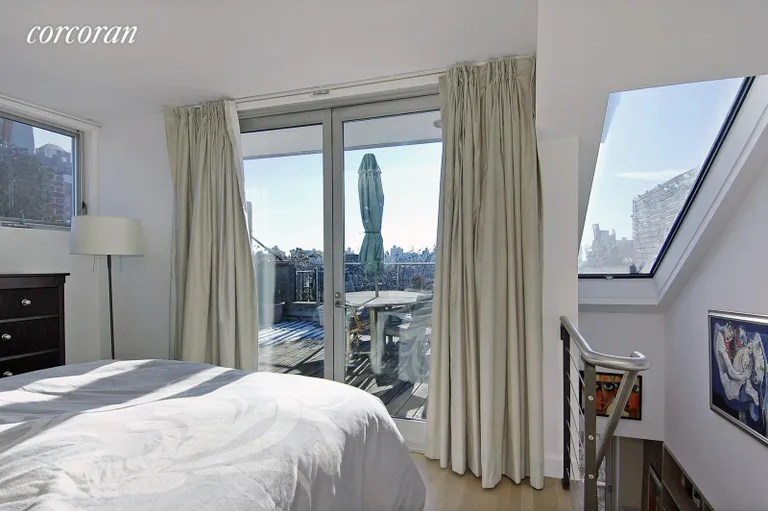 New York City Real Estate | View 518 East 11th Street, 6B | room 2 | View 3