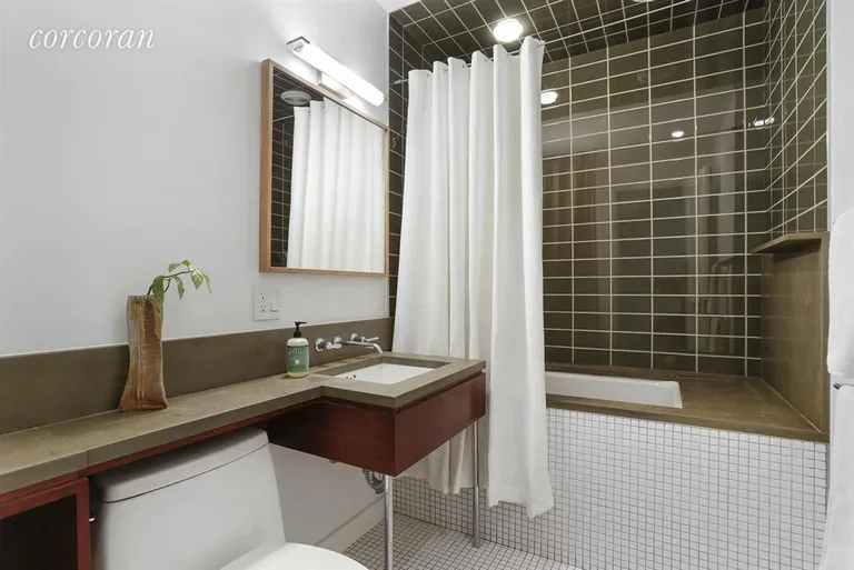 New York City Real Estate | View 24 Montgomery Place, 4 | Bathroom | View 6