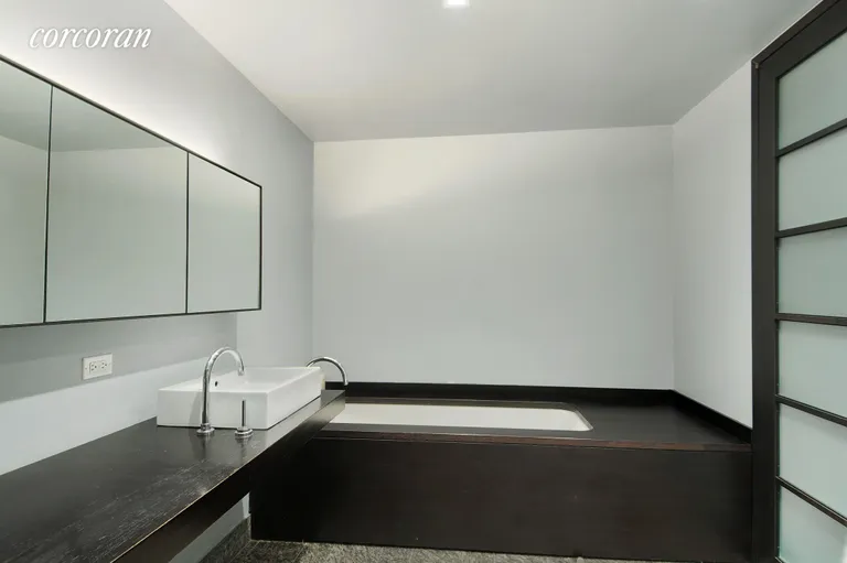 New York City Real Estate | View 20 Pine Street, 1007 | room 4 | View 5