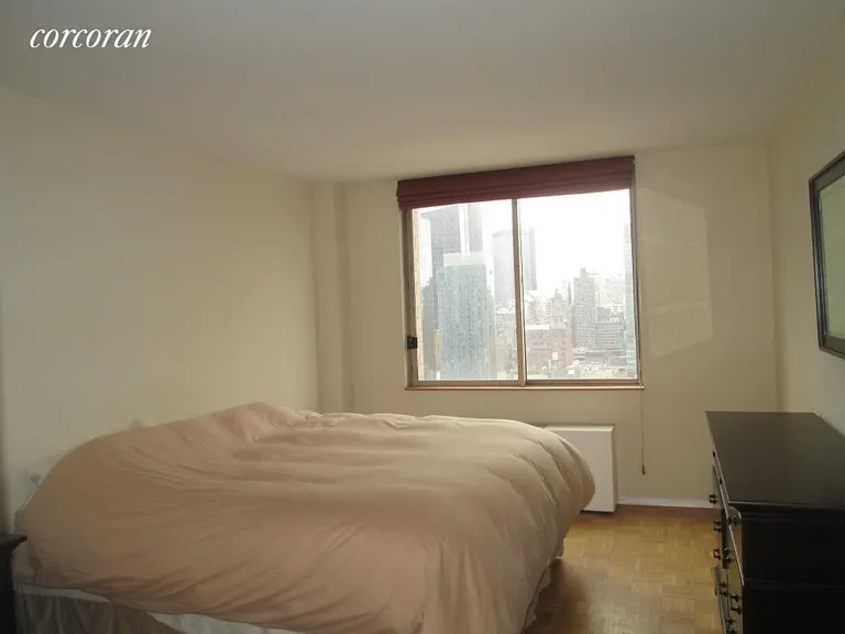 New York City Real Estate | View 350 West 50th Street, 27D | room 4 | View 5