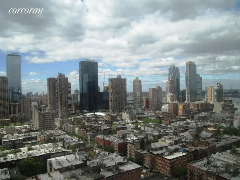 New York City Real Estate | View 350 West 50th Street, 27D | room 6 | View 7