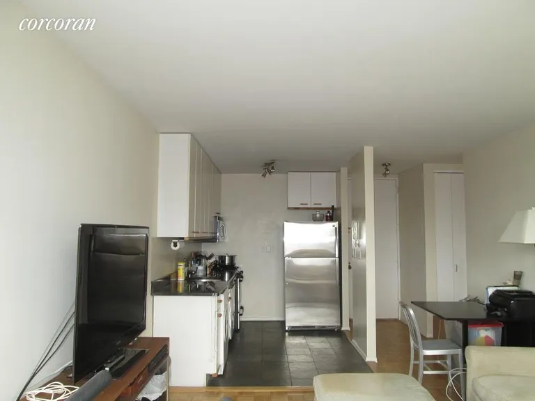 New York City Real Estate | View 350 West 50th Street, 27D | room 7 | View 8