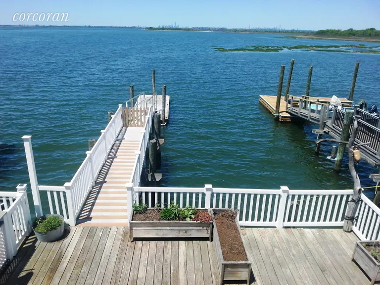 New York City Real Estate | View 717 Shad Creek Road | Entertaining, Boating and a Natural Waterfront | View 8