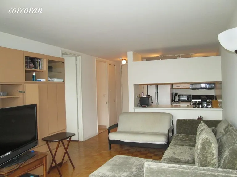 New York City Real Estate | View 350 West 50th Street, 21C | room 3 | View 4