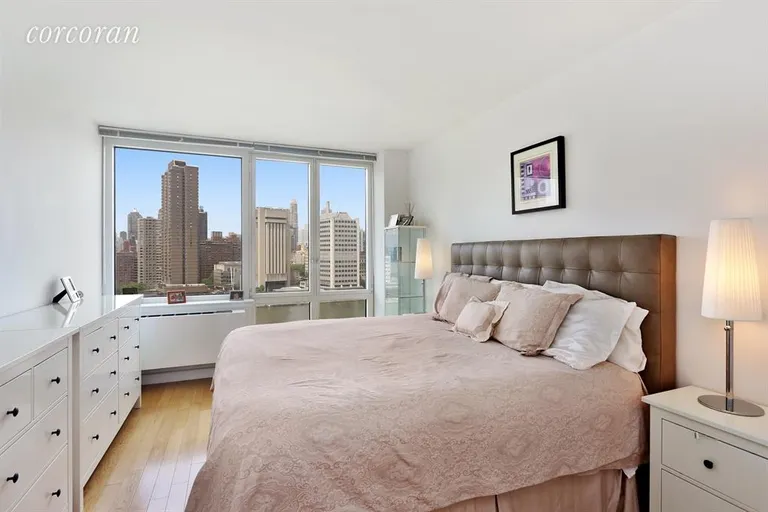 New York City Real Estate | View 415 Main Street, 14F | Master Bedroom | View 4