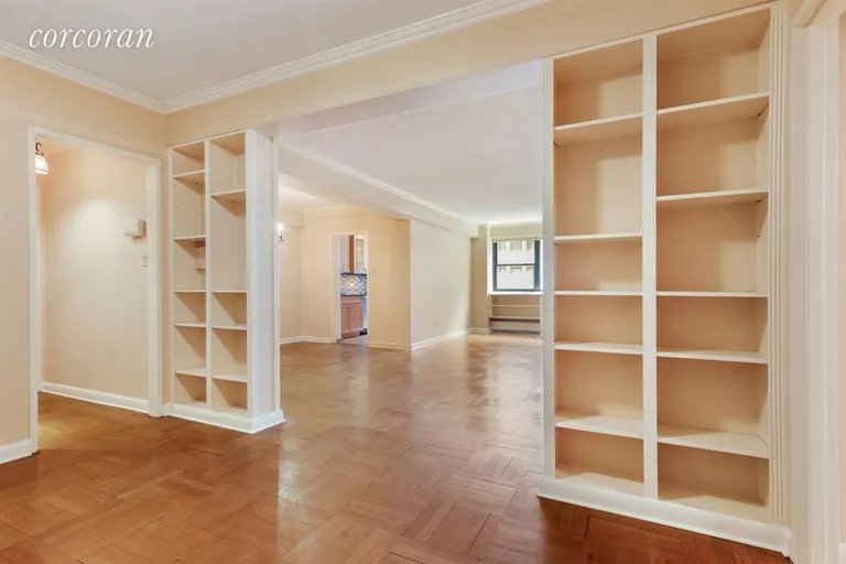 New York City Real Estate | View 120 East 81st Street, 5G | 2 Beds, 2 Baths | View 1