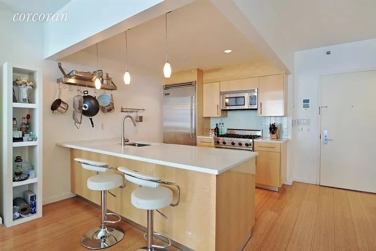 New York City Real Estate | View 26 Broadway, 301 | 2 Beds, 2 Baths | View 1