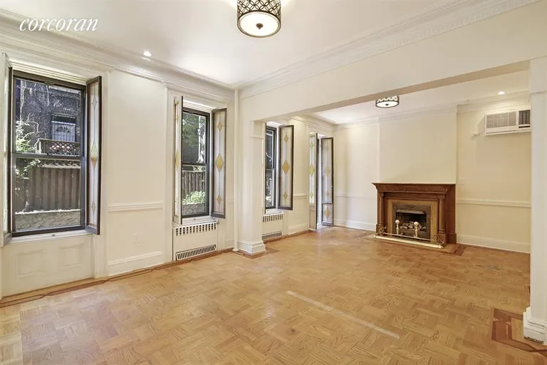 New York City Real Estate | View 788 President Street, 1R | Living Room | View 2