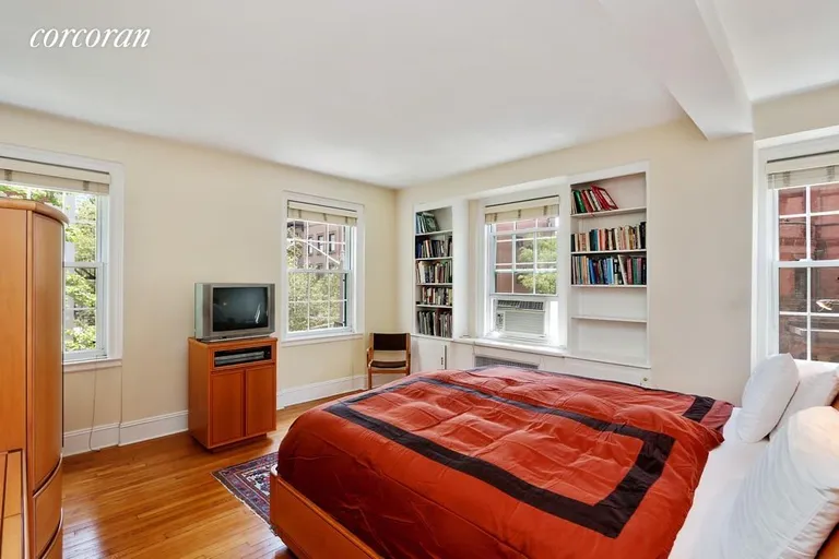 New York City Real Estate | View 160 Henry Street, 3A | room 4 | View 5