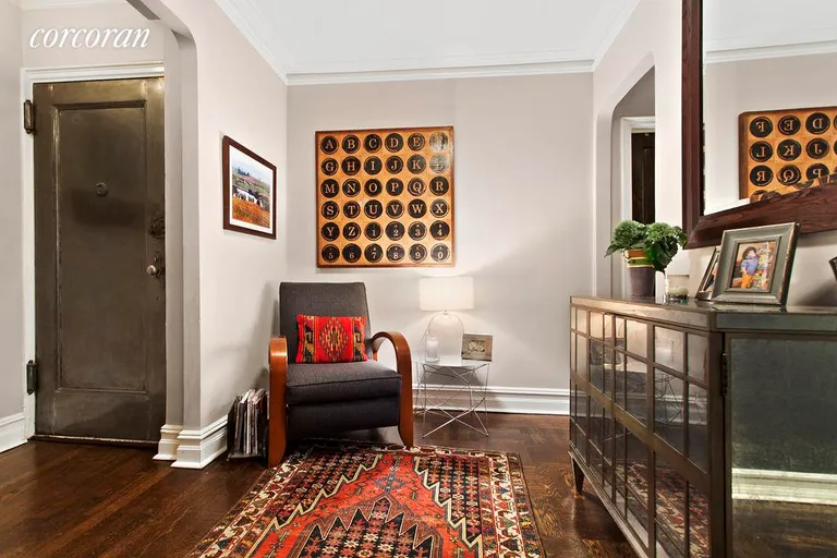 New York City Real Estate | View 255 West 23rd Street, 5GW | Foyer/dining area or office | View 6